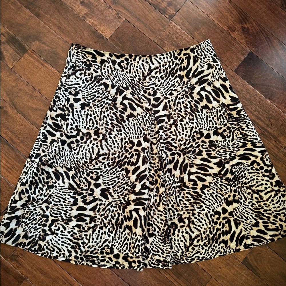 Calvin Klein size 14 leopard skirt